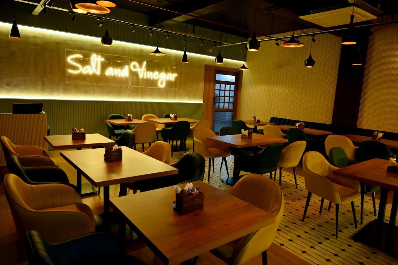 Hotel Starway Balasore Ngoại thất bức ảnh